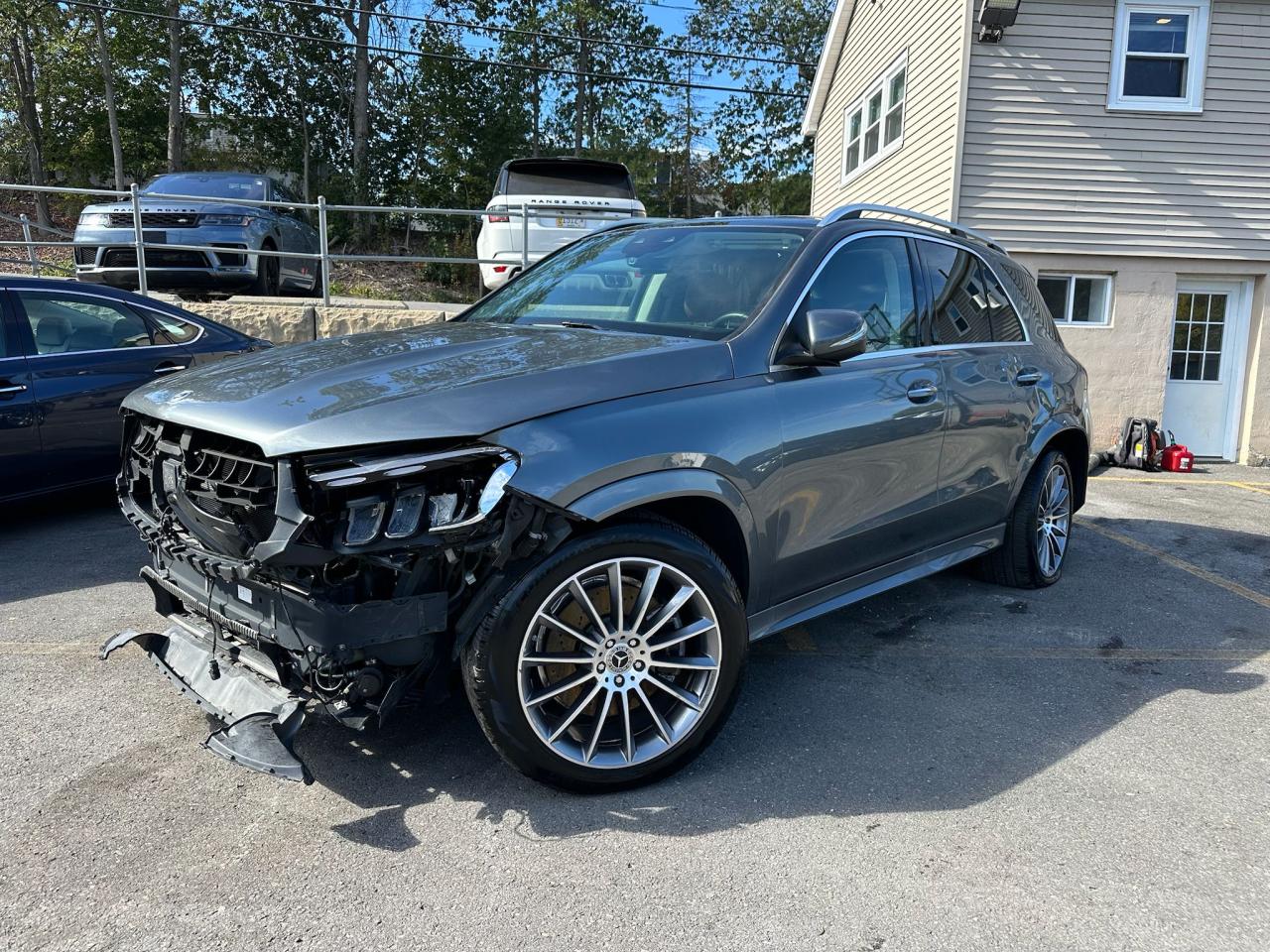  Salvage Mercedes-Benz GLE