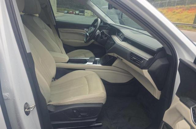 2021 AUDI E-TRON PRE WA1AAAGE8MB010286