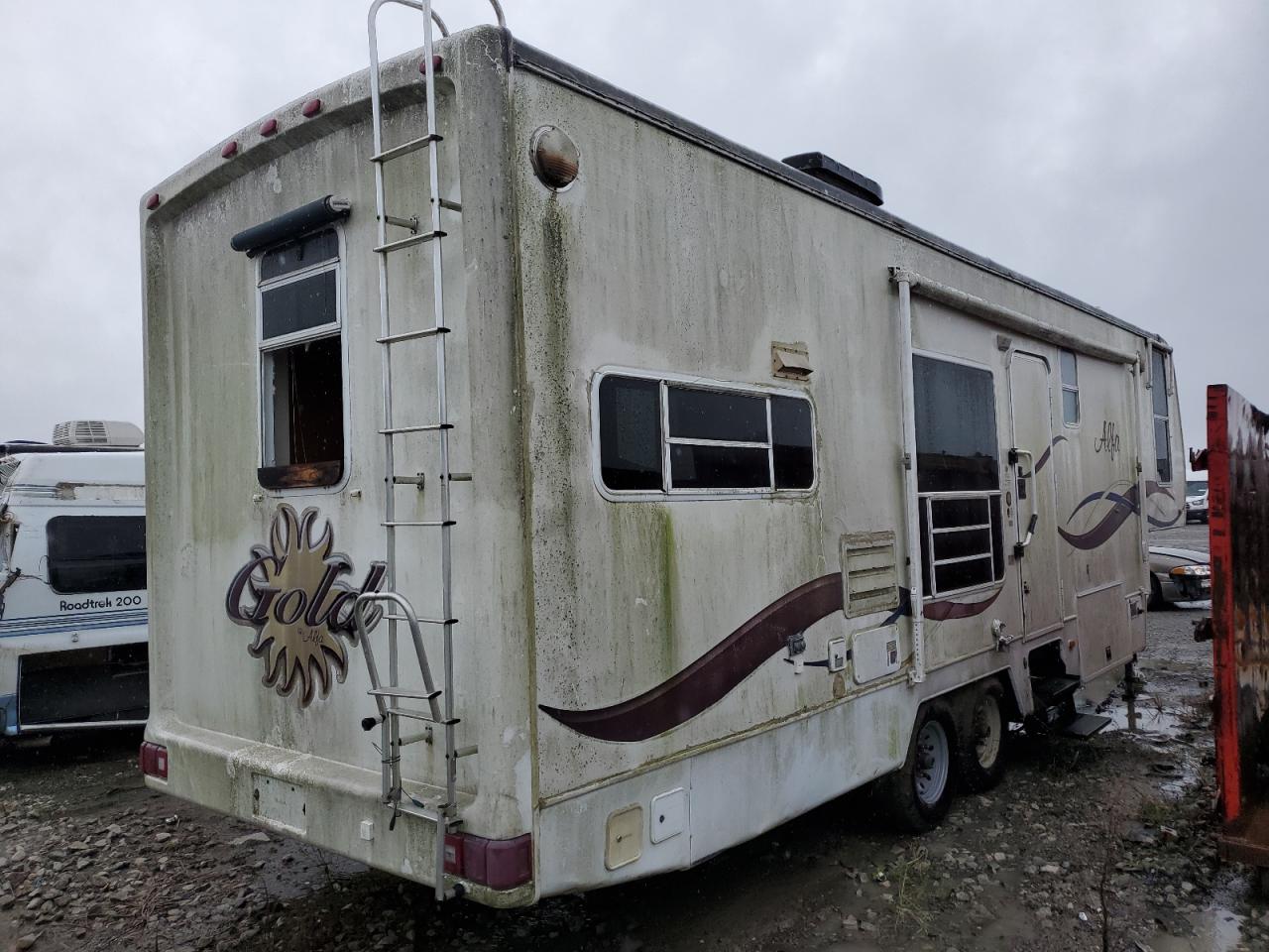 Lot #3282459570 2002 ALFA 5TH WHEEL