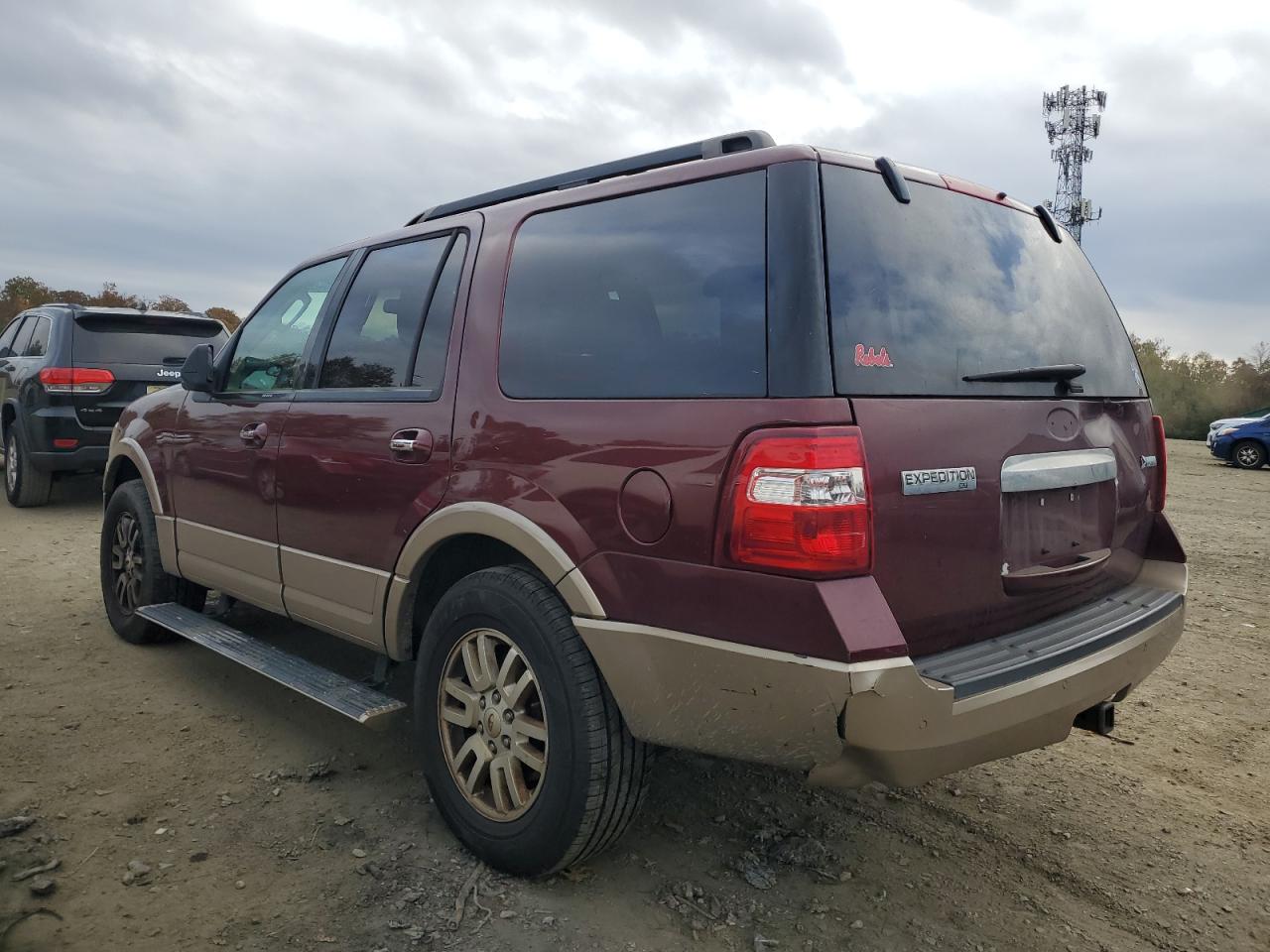 FORD EXPEDITION XLT