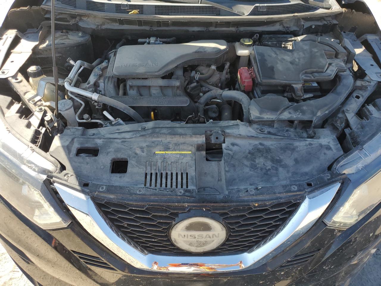 NISSAN ROGUE SPORT S