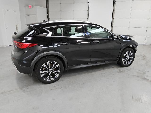 2018 INFINITI QX30 BASE #3296927858