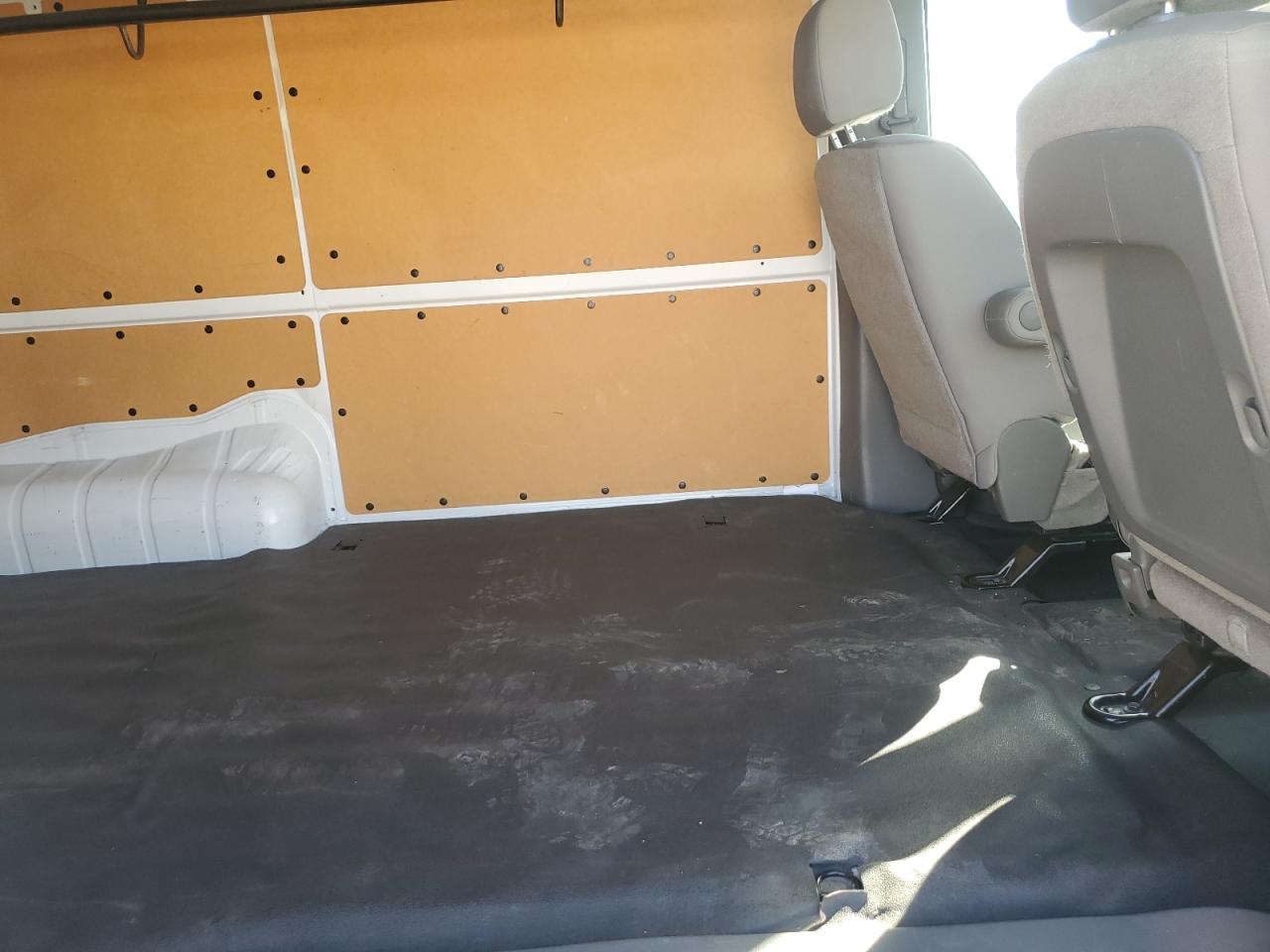 NISSAN NV1500 1500 S