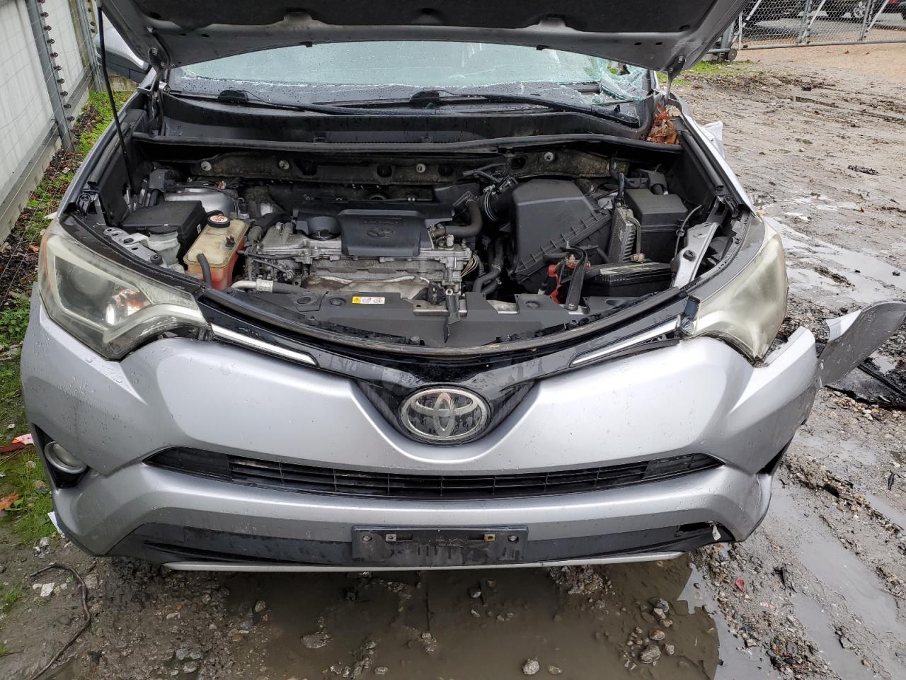 TOYOTA RAV4 ADVENTURE