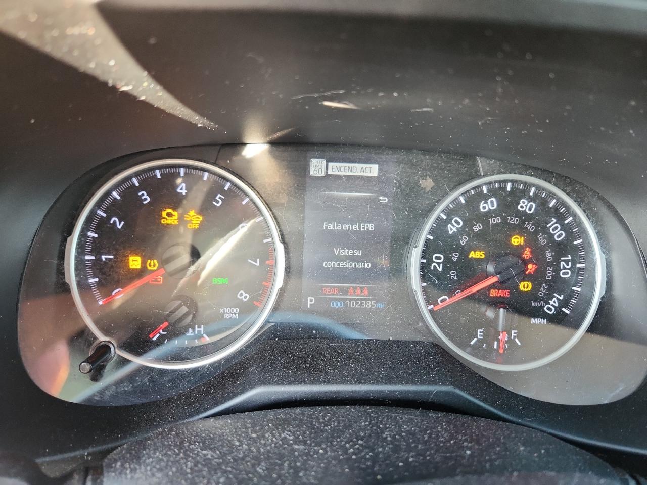 TOYOTA RAV4 XLE PREMIUM