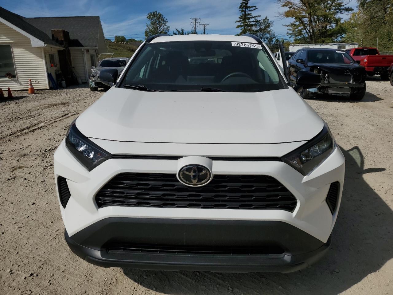 TOYOTA RAV4 LE