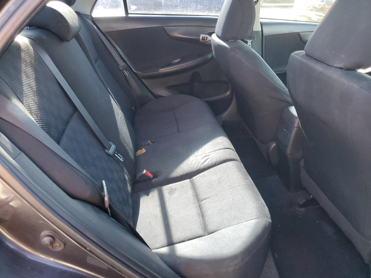 Lot #3268946212 2009 TOYOTA COROLLA BA