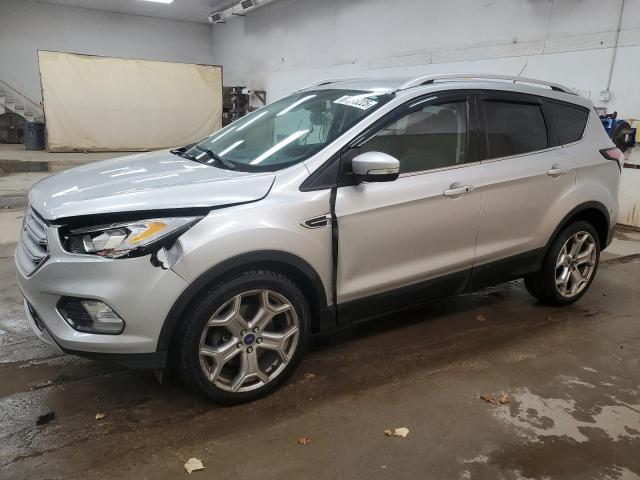 Global Auto Auctions: 2017 FORD ESCAPE TIT