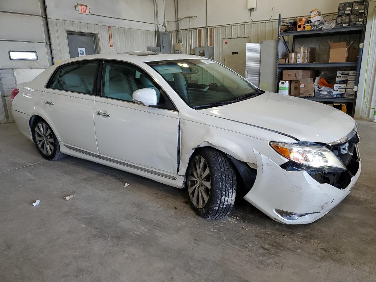 TOYOTA AVALON BASE