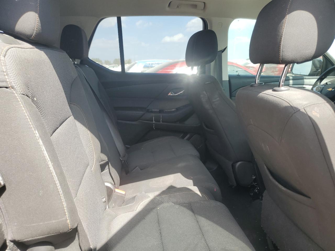 CHEVROLET TRAVERSE LS