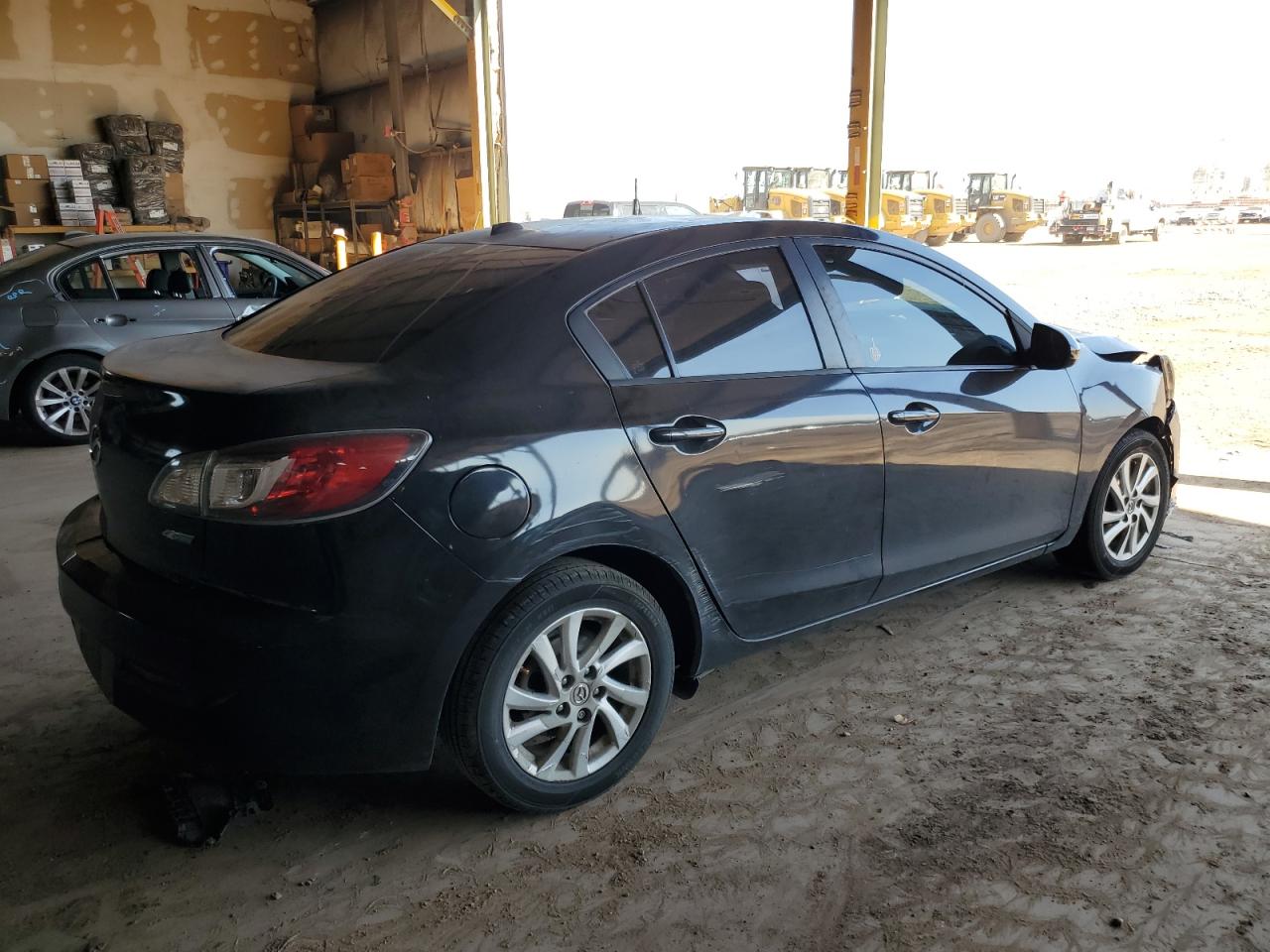 MAZDA 3 I