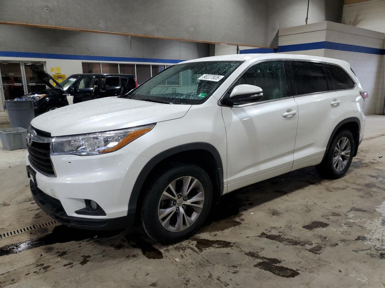 TOYOTA HIGHLANDER LE