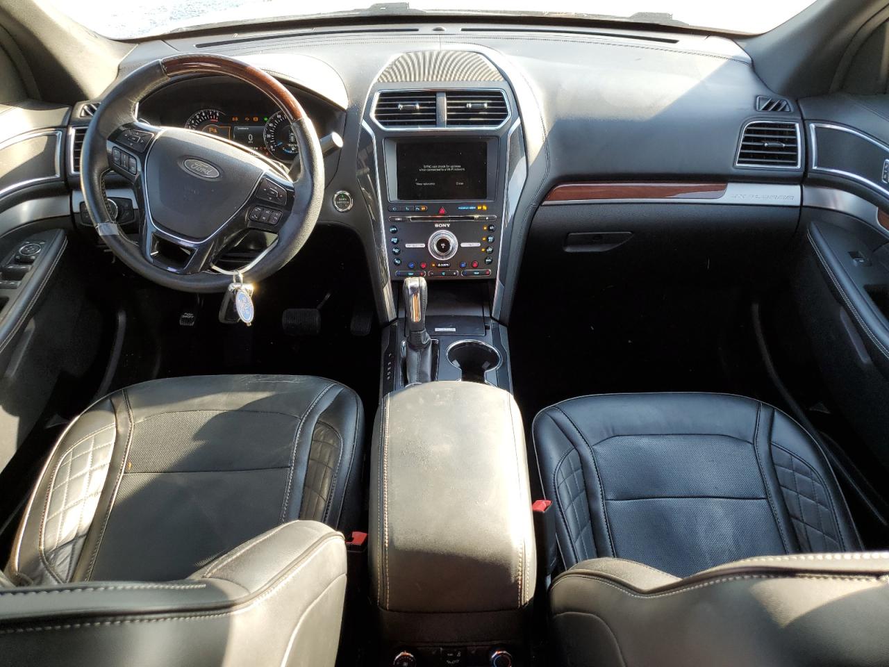 FORD EXPLORER PLATINUM