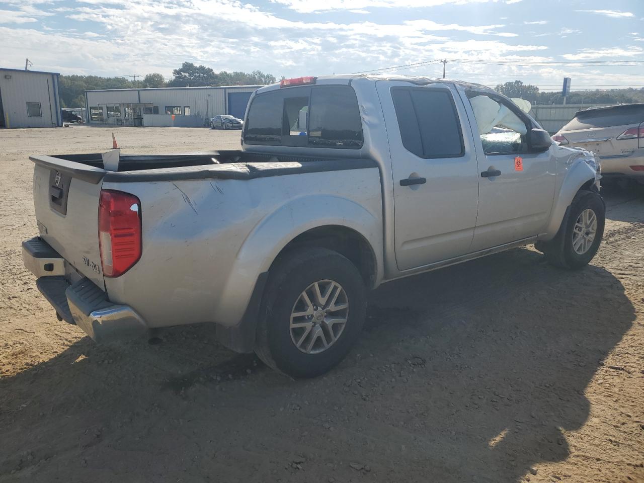 NISSAN FRONTIER S