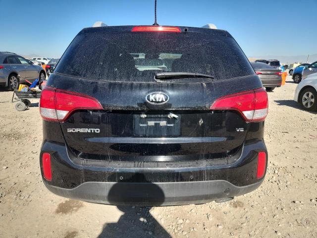 2015 KIA SORENTO LX - 5XYKTDA73FG611386