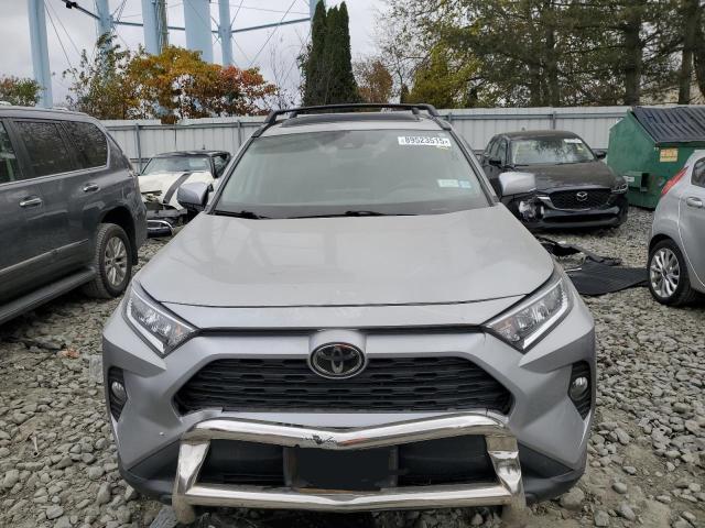 2019 TOYOTA RAV4 XLE - 2T3P1RFV9KW008700