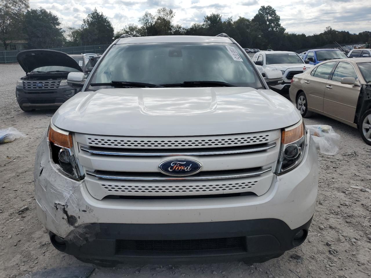 FORD EXPLORER LIMITED
