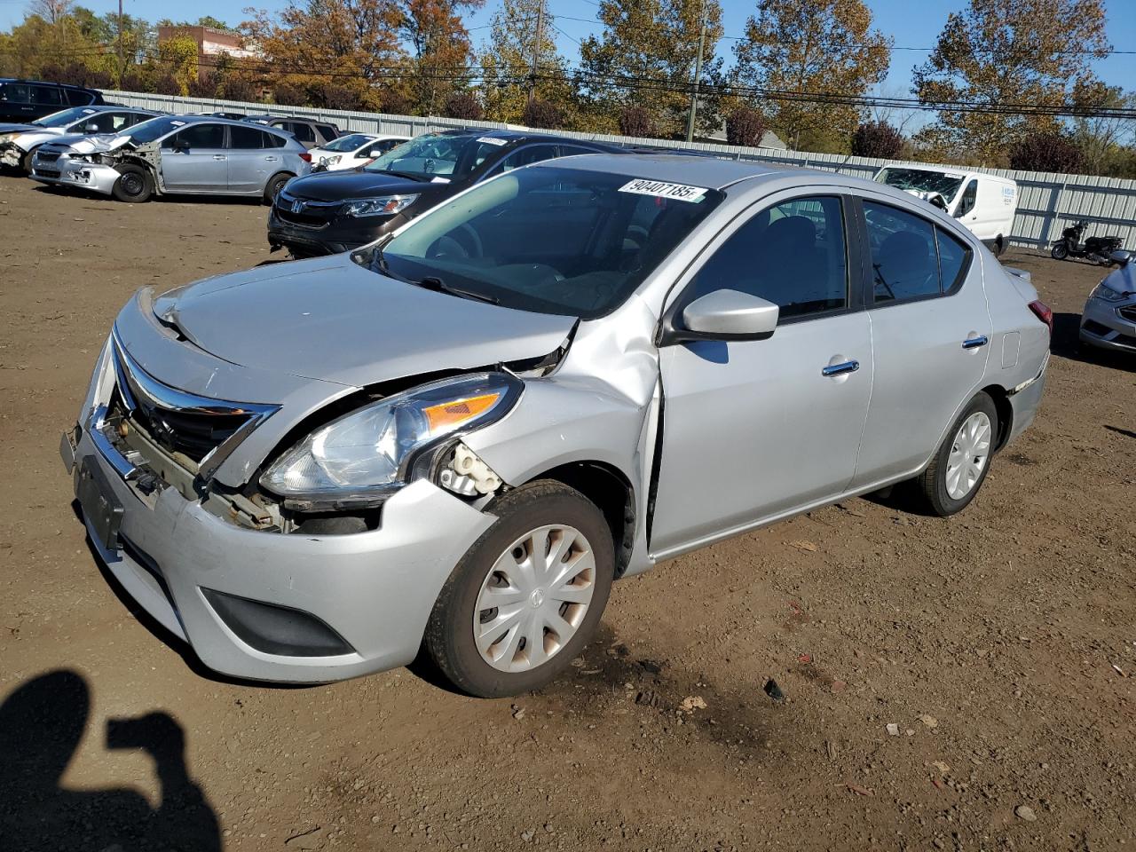 NISSAN VERSA S