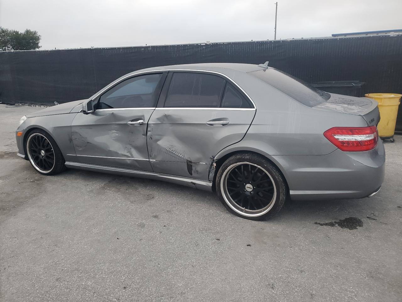 MERCEDES-BENZ E-CLASS 350