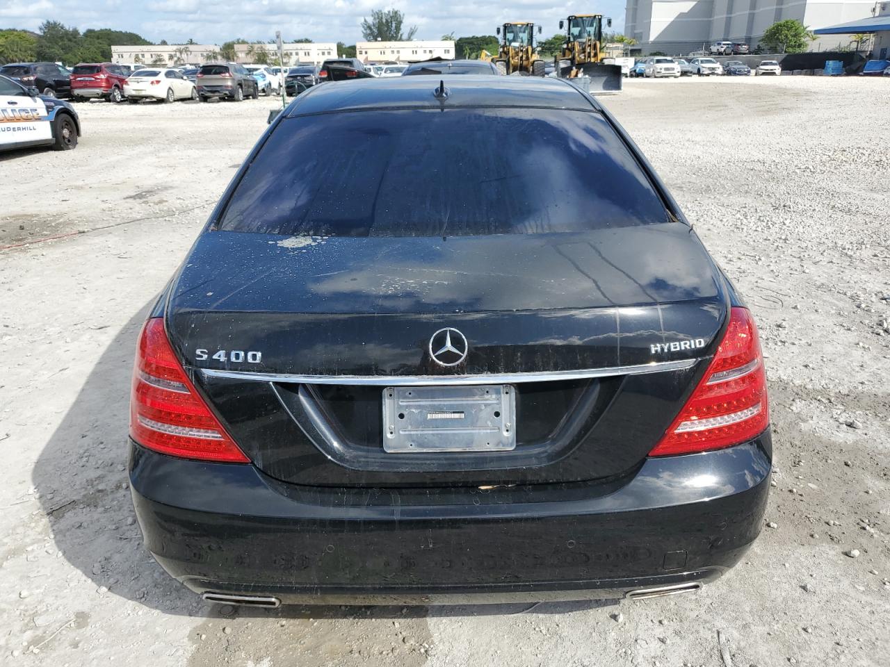 MERCEDES-BENZ S-CLASS 400