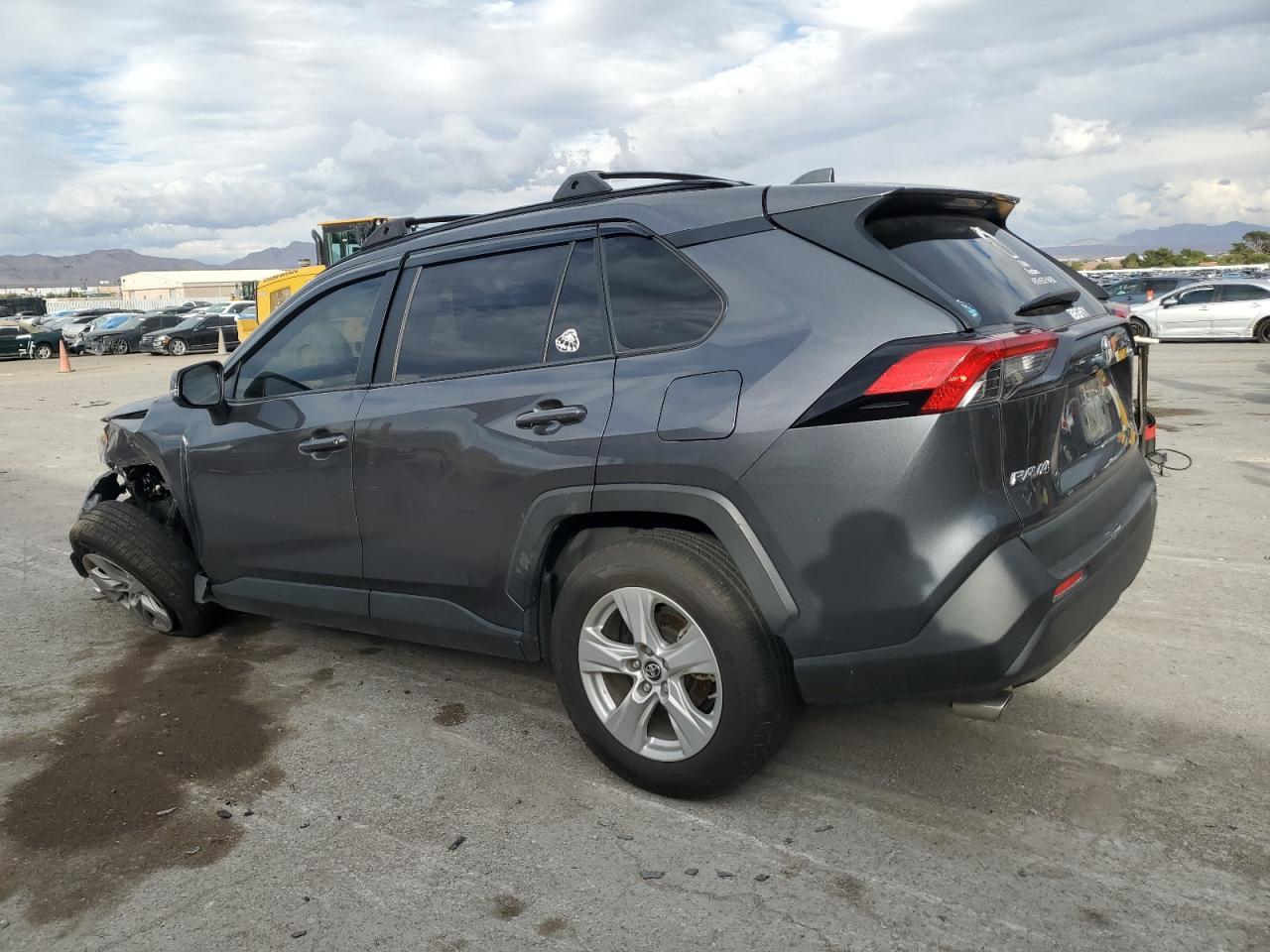 TOYOTA RAV4 XLE