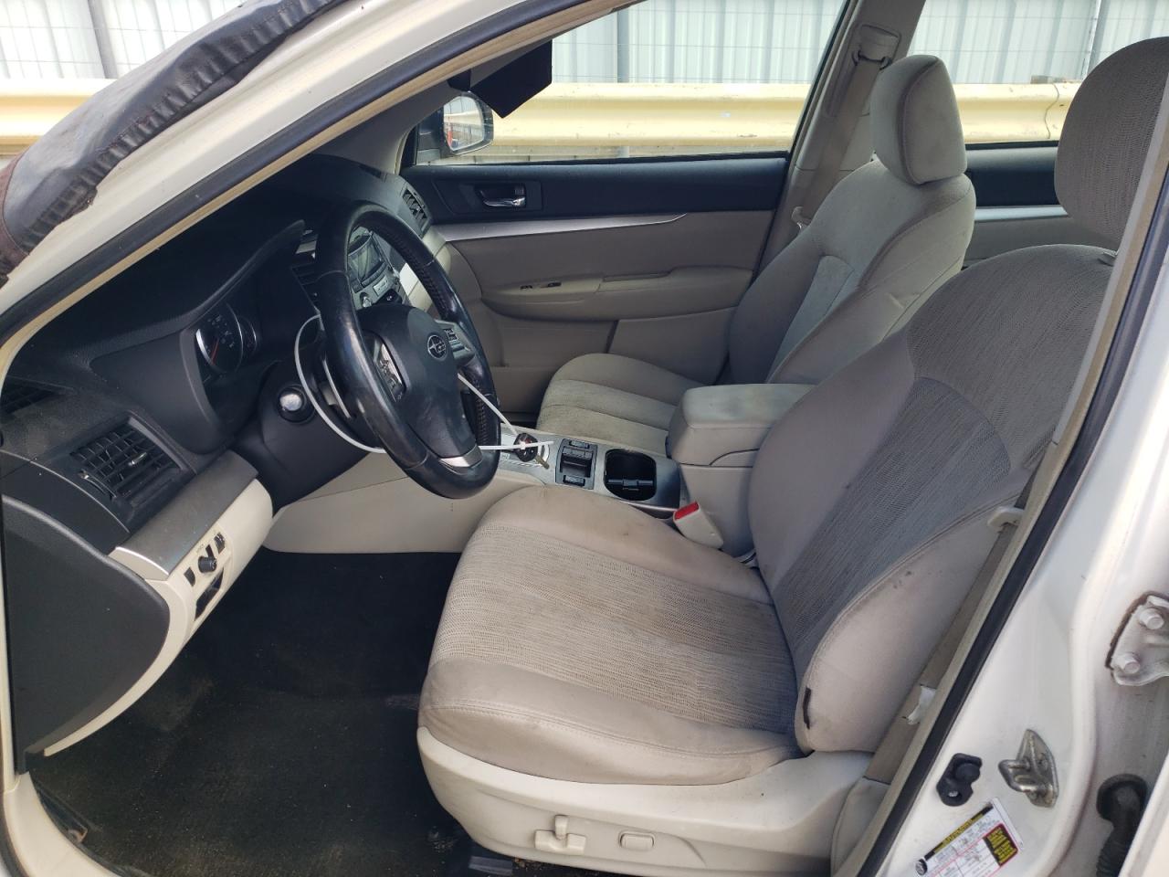 SUBARU LEGACY 2.5I PREMIUM