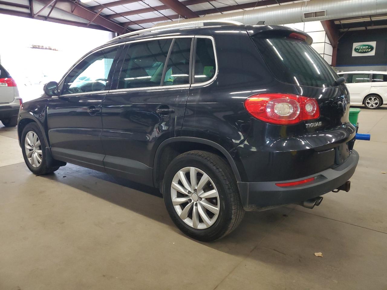 Lot #3264521517 2011 VOLKSWAGEN TIGUAN S