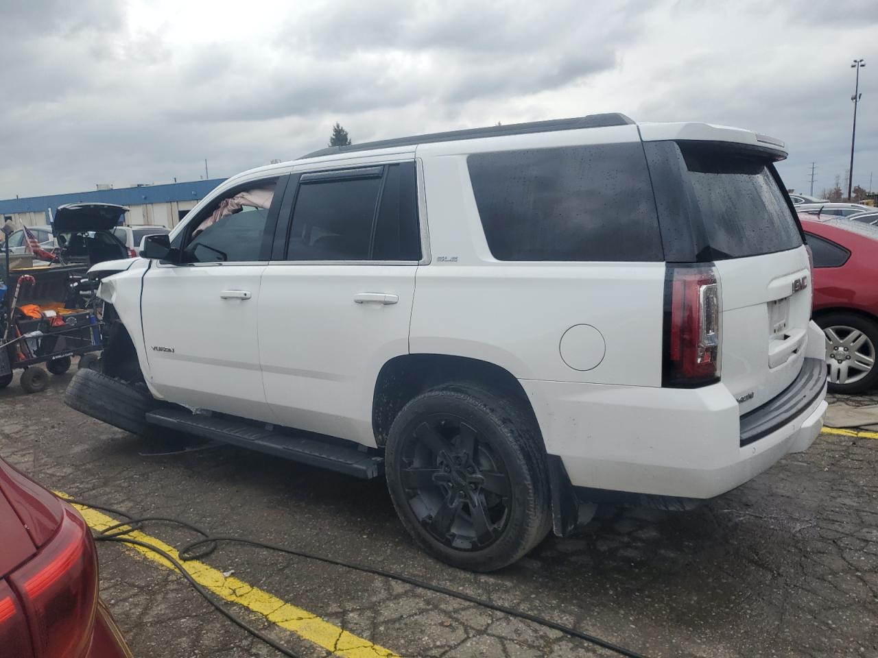 GMC YUKON SLE