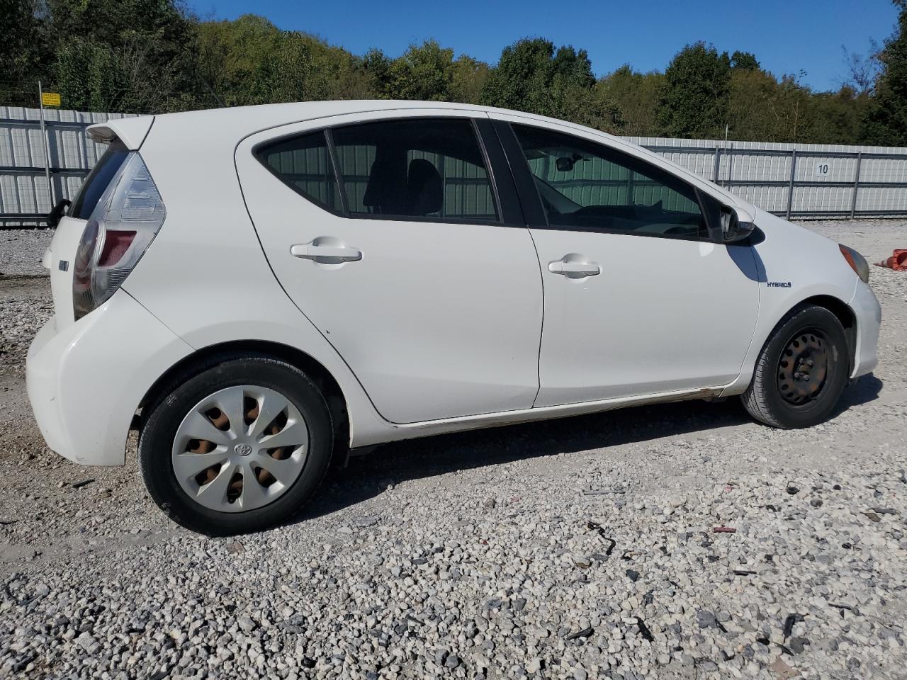 TOYOTA PRIUS C
