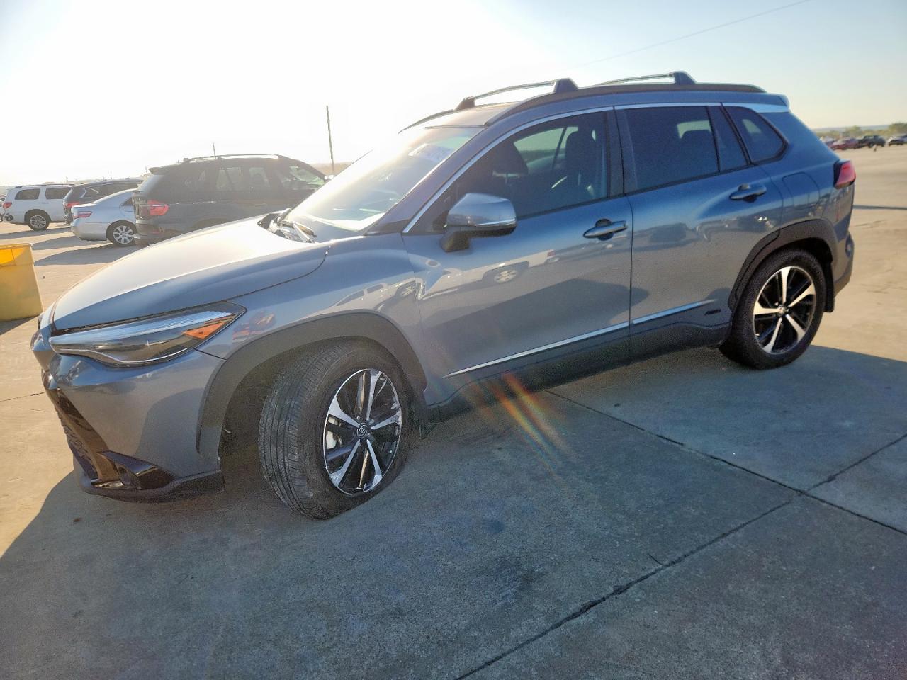 TOYOTA COROLLA CROSS SE