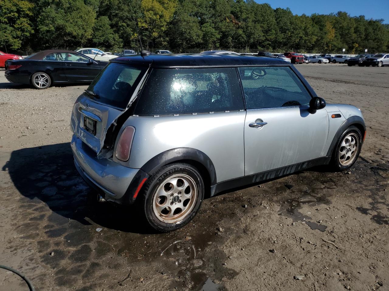 Lot #3281390997 2005 MINI COOPER