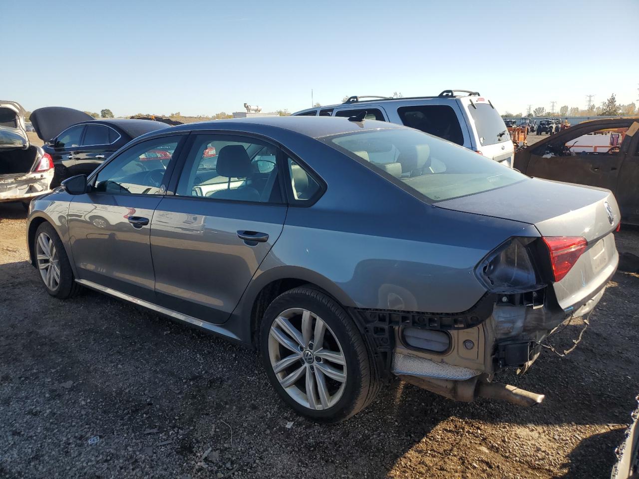 VOLKSWAGEN PASSAT WOLFSBURG