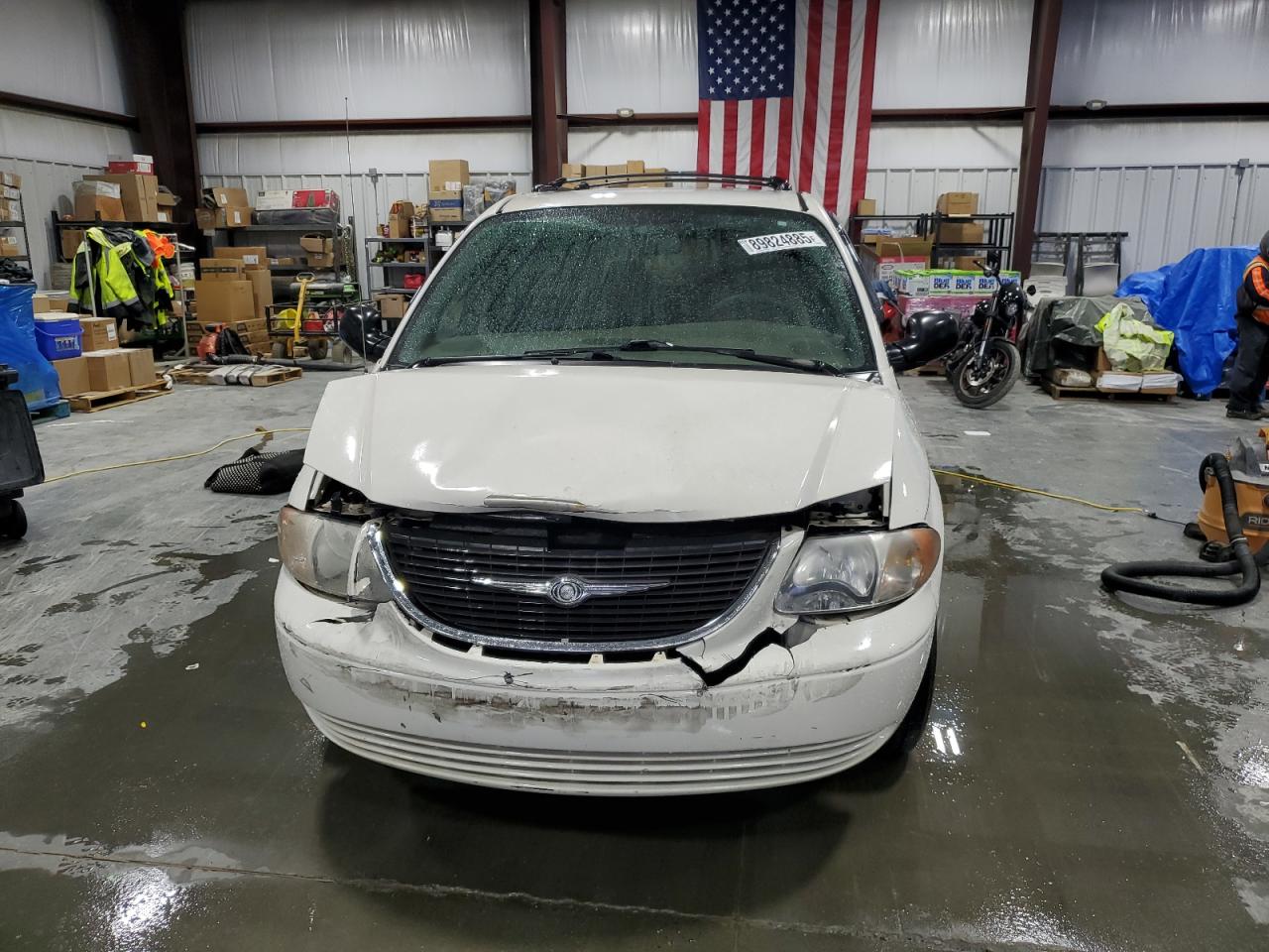 Lot #3291253976 2003 CHRYSLER TOWN & COU