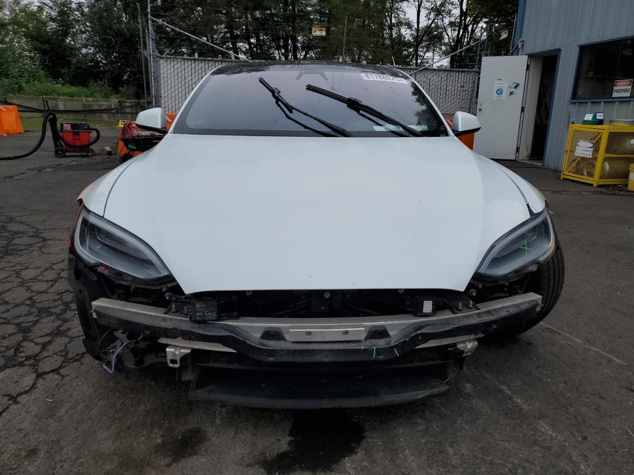 TESLA MODEL S