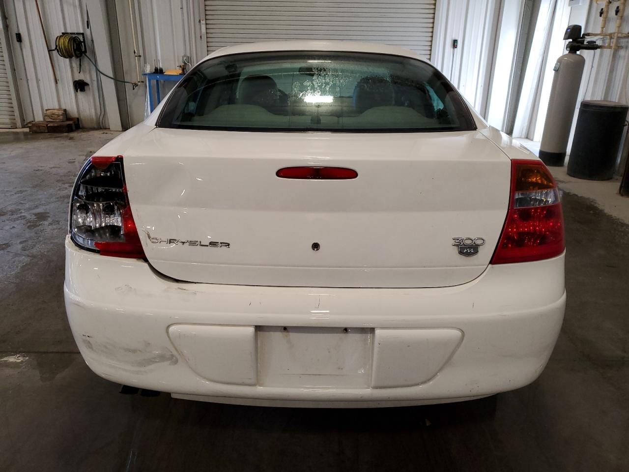 Lot #3290216226 2004 CHRYSLER 300M