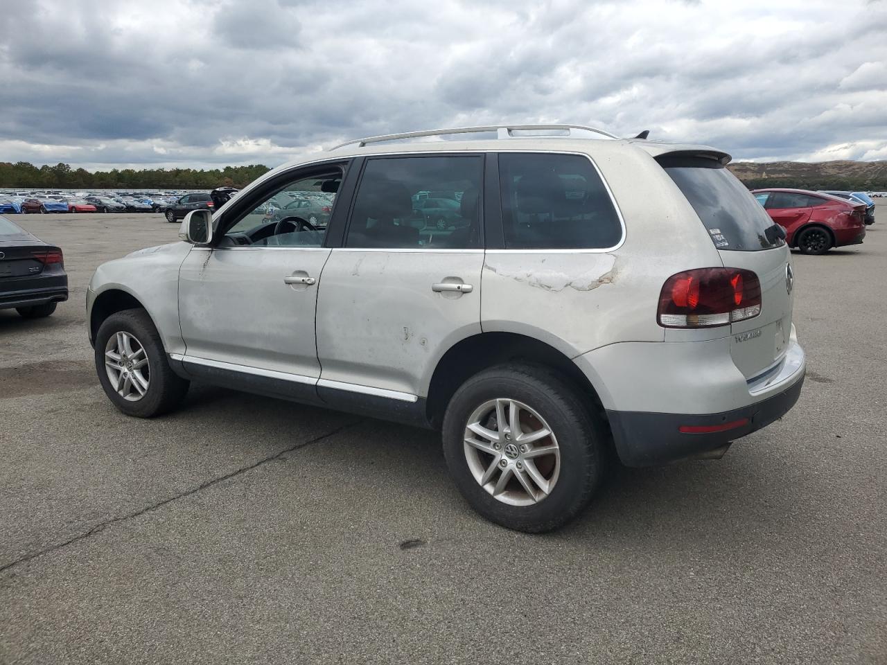 VOLKSWAGEN TOUAREG V6