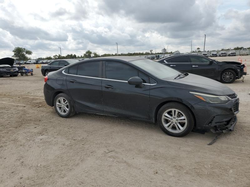 2018 CHEVROLET CRUZE LT - 1G1BE5SM4J7159600