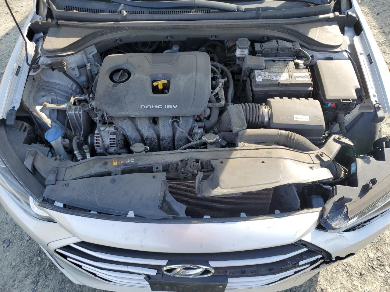 Lot #3318129369 2018 HYUNDAI ELANTRA SE