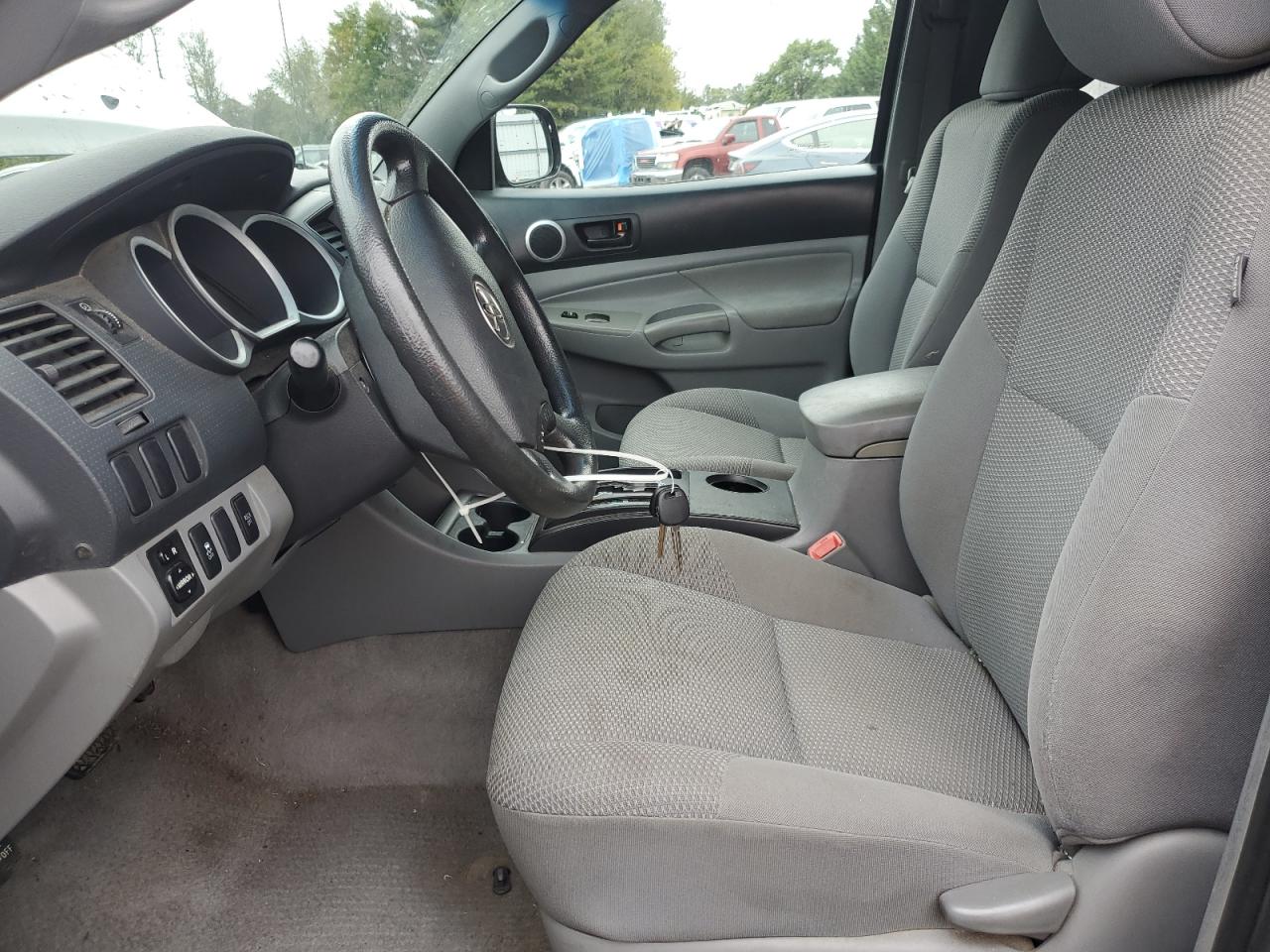 TOYOTA TACOMA ACCESS CAB