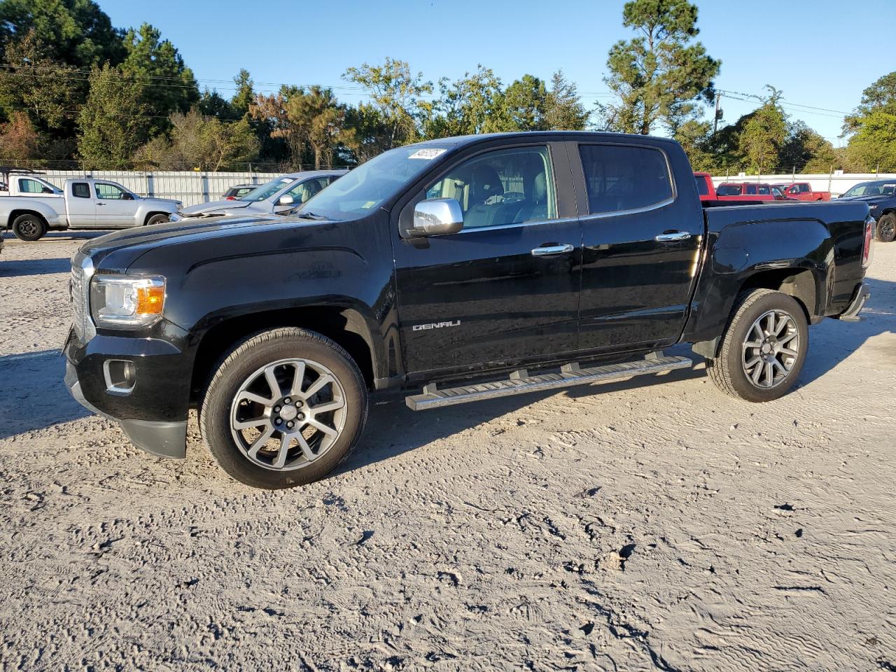 GMC CANYON DENALI