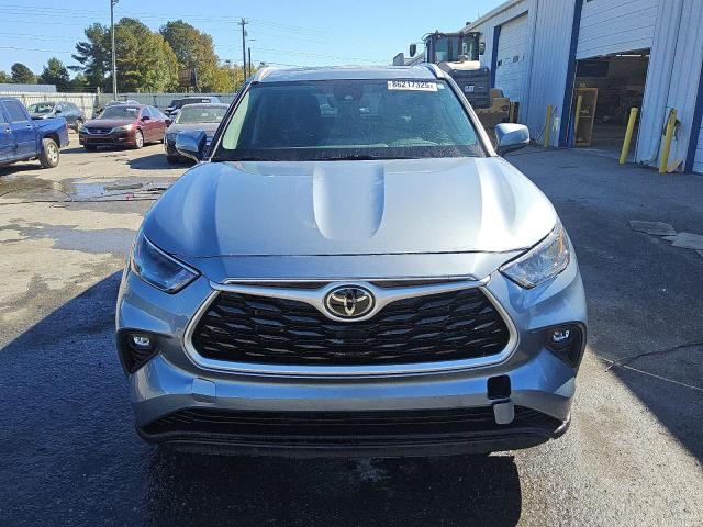 2022 TOYOTA HIGHLANDER - 5TDGZRAH8NS135843