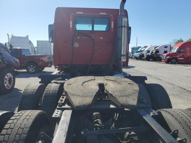 2004 VOLVO VNM #3317999907