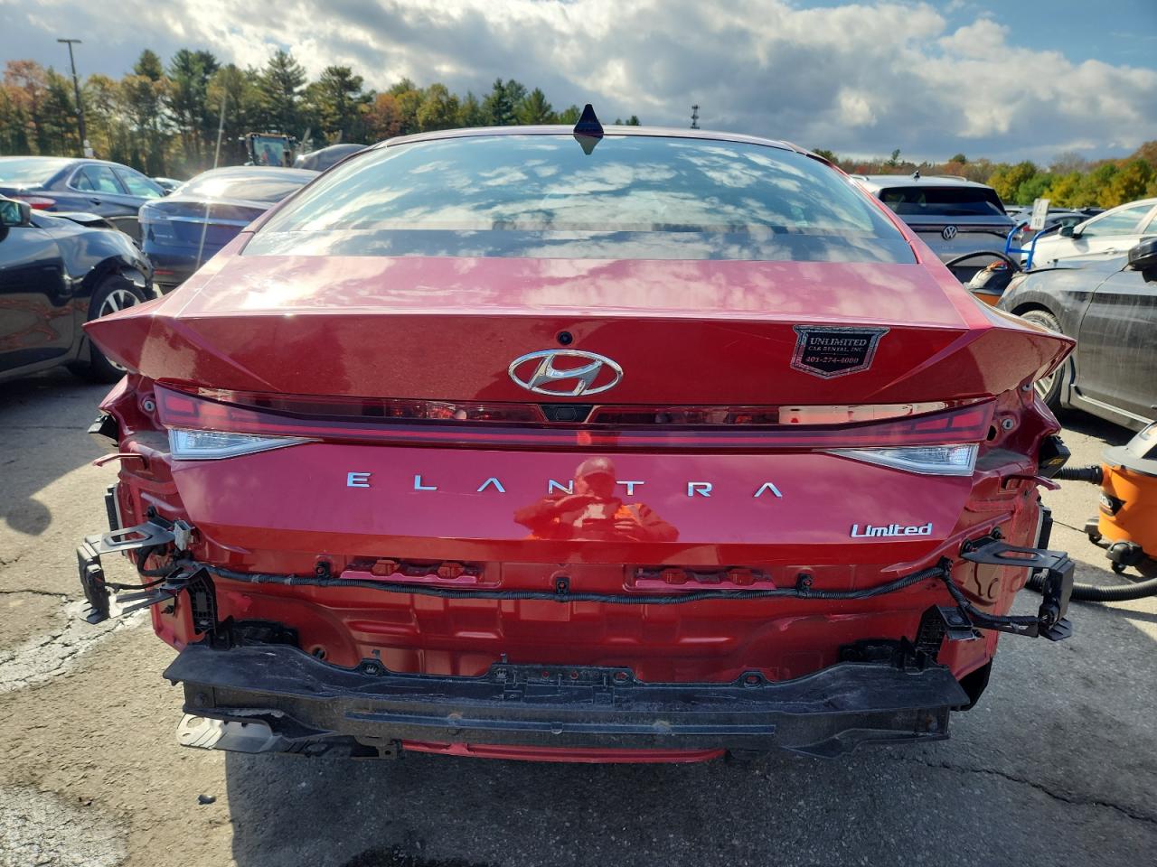 HYUNDAI ELANTRA LIMITED