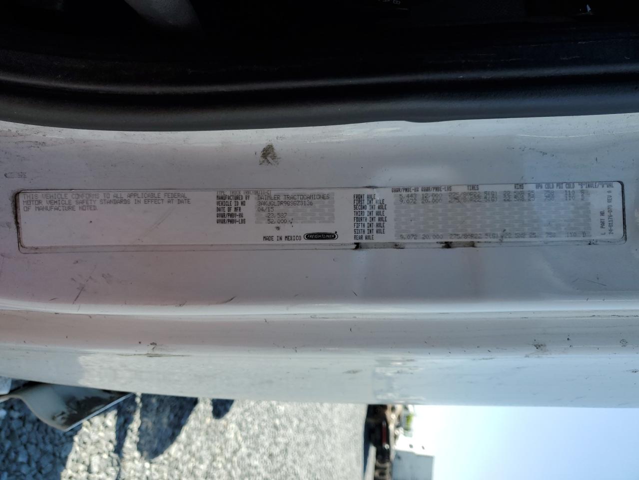 Lot #3280583444 2016 FREIGHTLINER CASCADIA 1