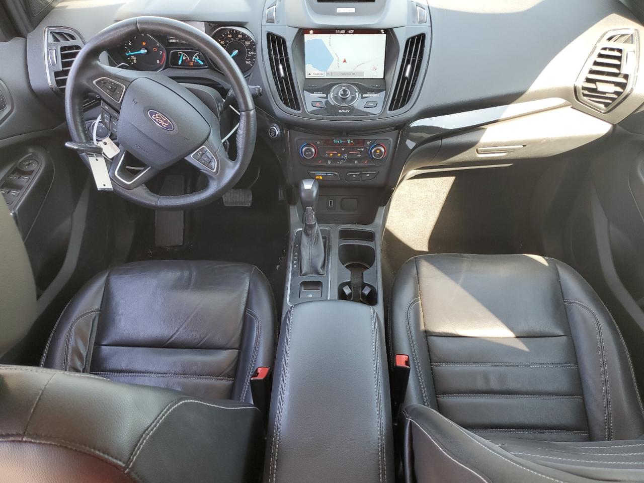 FORD ESCAPE TITANIUM