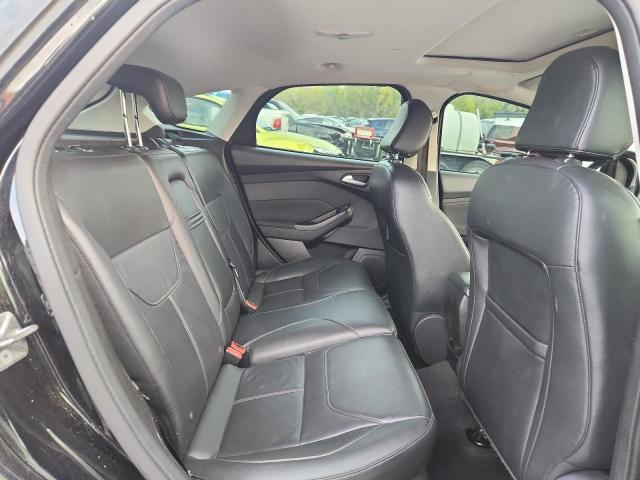 2016 FORD FOCUS SE - 1FADP3K27GL320895