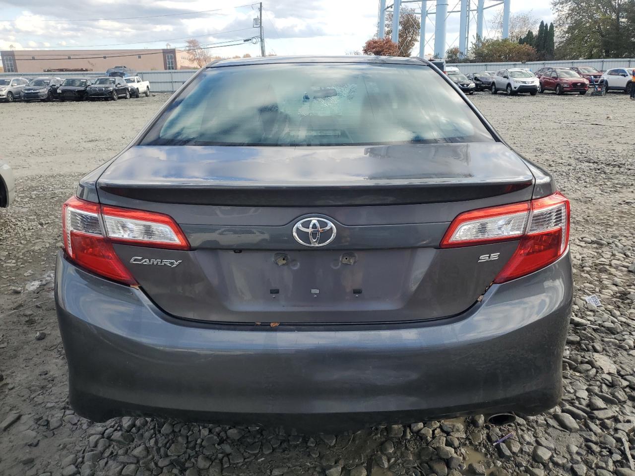 TOYOTA CAMRY L
