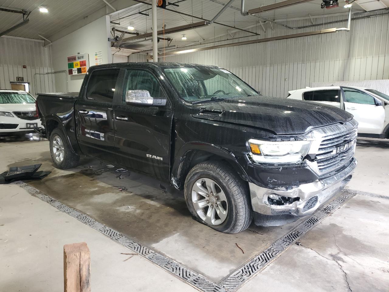RAM 1500 LARAMIE
