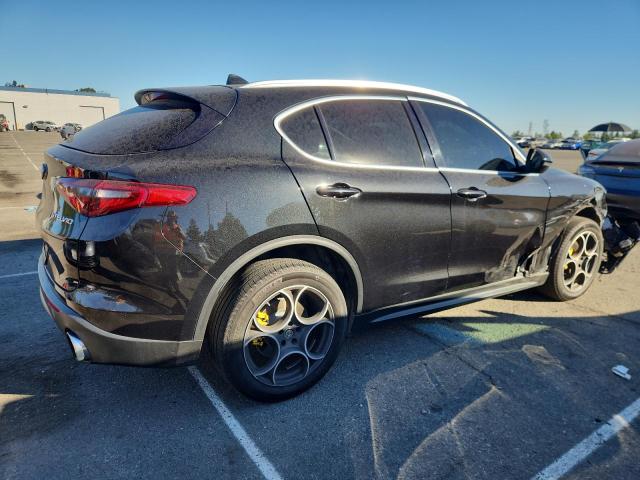 2018 ALFA ROMEO STELVIO ZASFAKAN5J7B79441