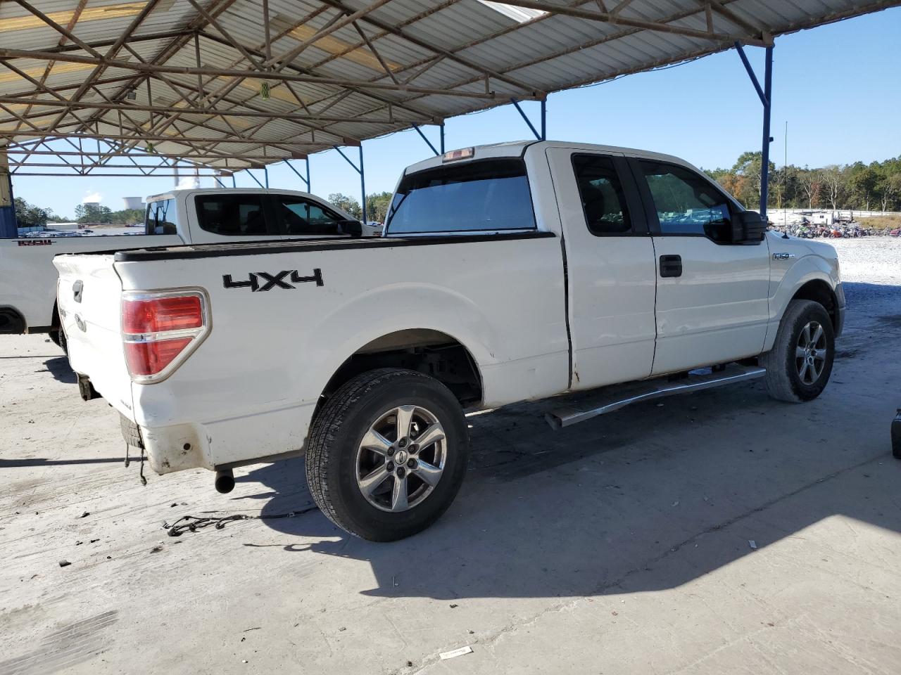 FORD F-150 SUPER CAB